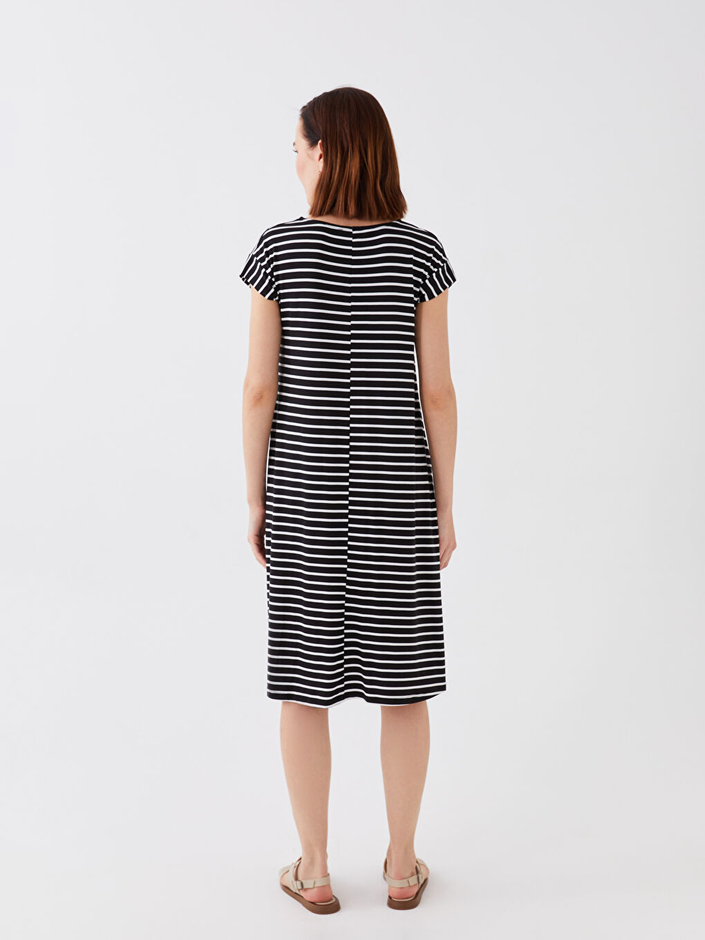 Siyah Bisiklet Yaka Çizgili Kısa Kollu Kadın Elbise-4