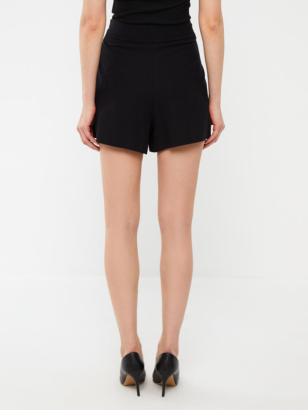 Siyah Yüksek Bel Rahat Kalıp Kadın Şort Etek-4