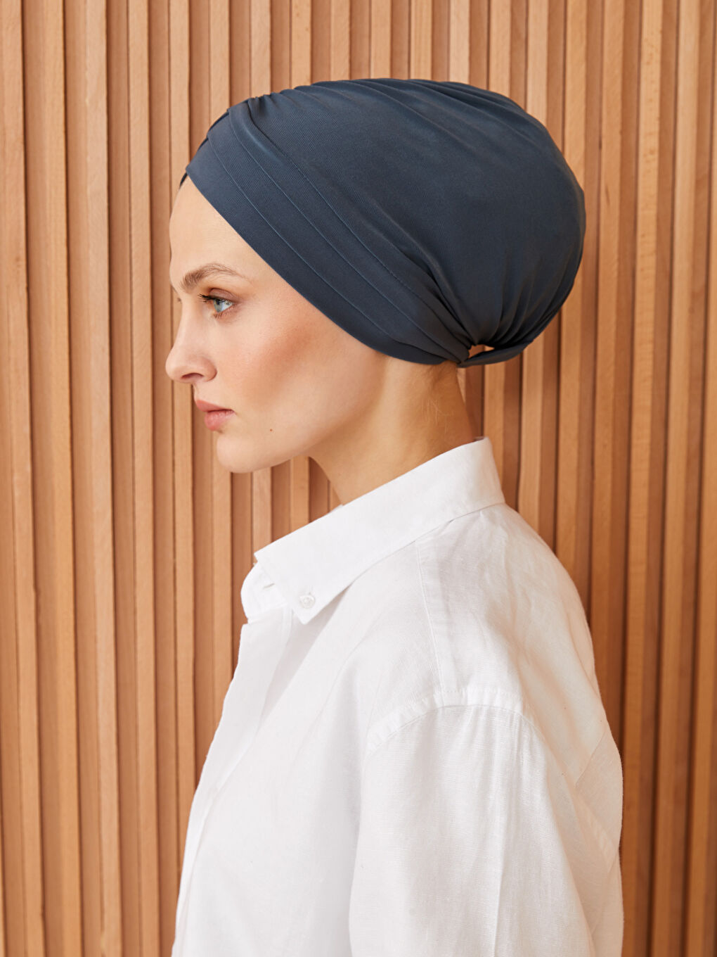 3-Stripes Women Hijab Bonnet-1
