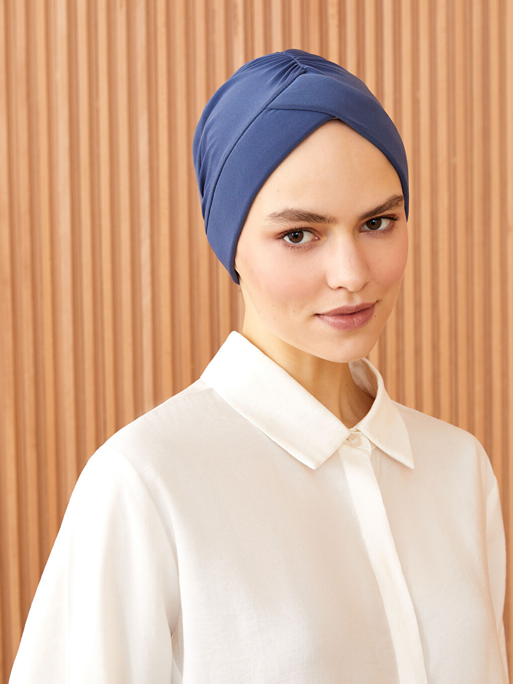 İndigo Kadın Büzgülü Havuz Bonesi