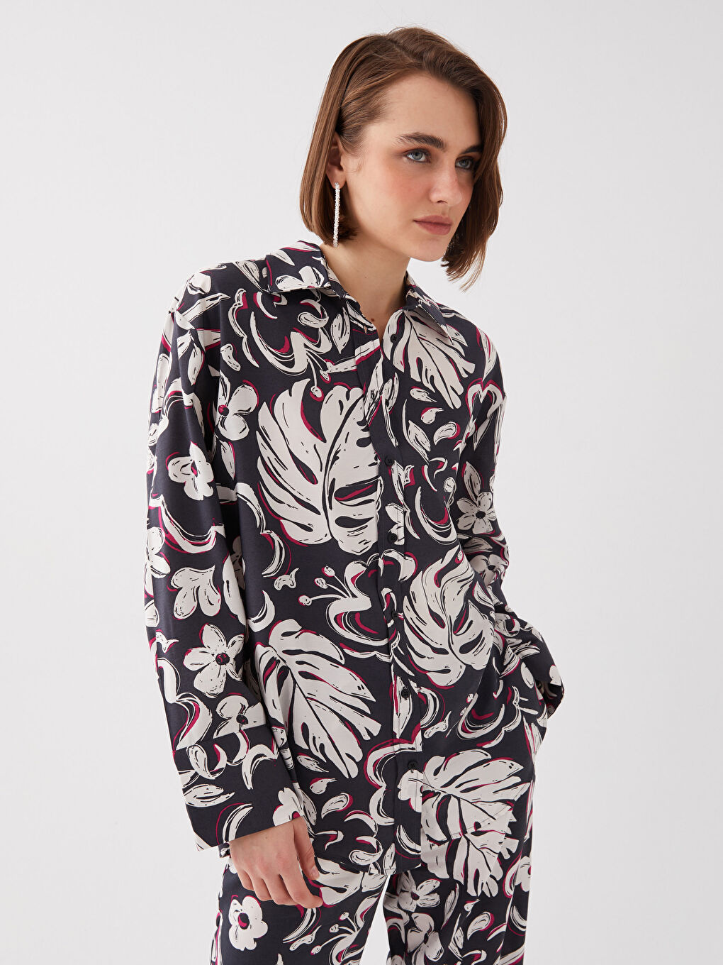 әйелдерге арналған өрнекті ұзын жең оверсайз жейде-1