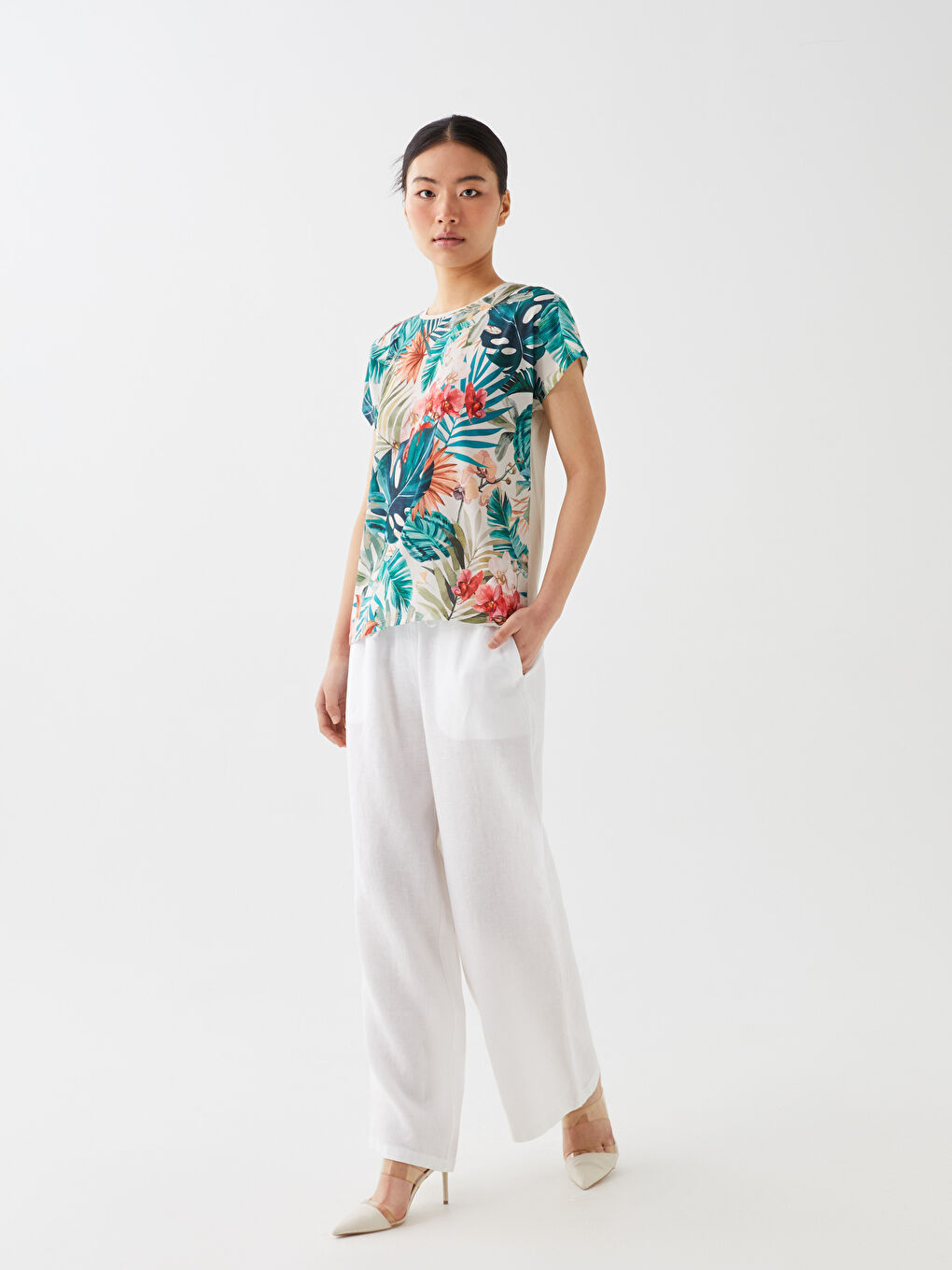 T-shirt à manches courtes à motifs avec col rond pour Femmes-1