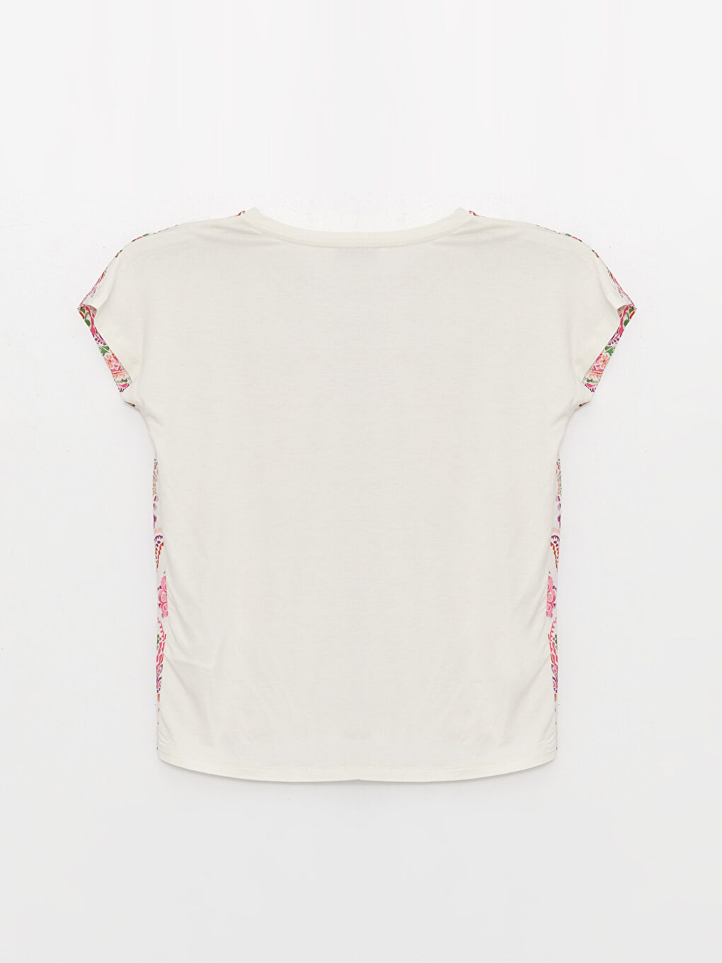 Karışık Bisiklet Yaka Desenli Kısa Kollu Kadın Tişört-6