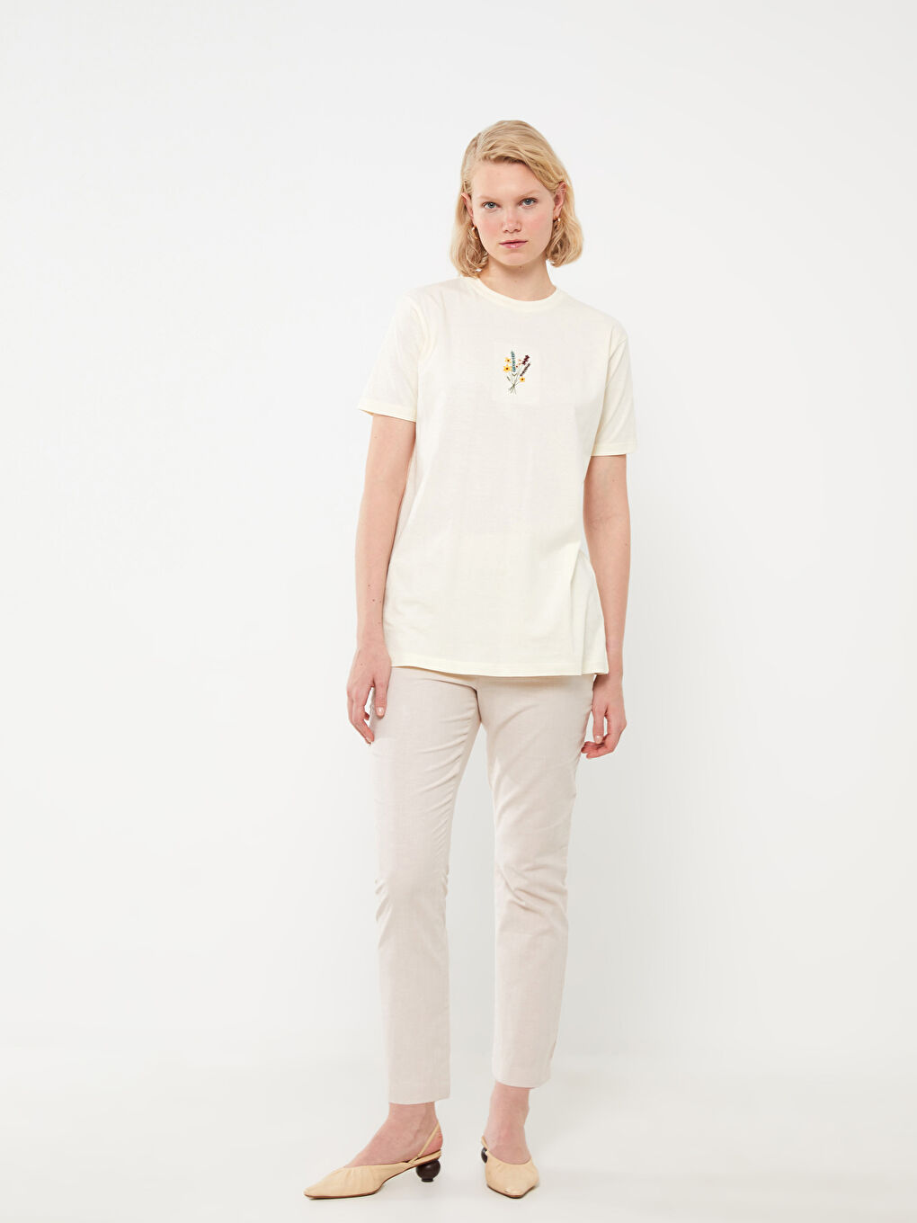 Ekru Beli Lastikli Düz Keten Karışımlı Kadın Pantolon-3