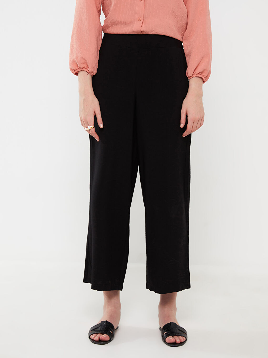 Siyah Beli Lastikli Rahat Kalıp Kadın Pantolon-3