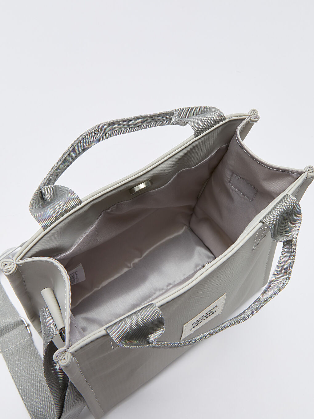 Gri Etiket Detaylı Kadın Kol Çantası-5