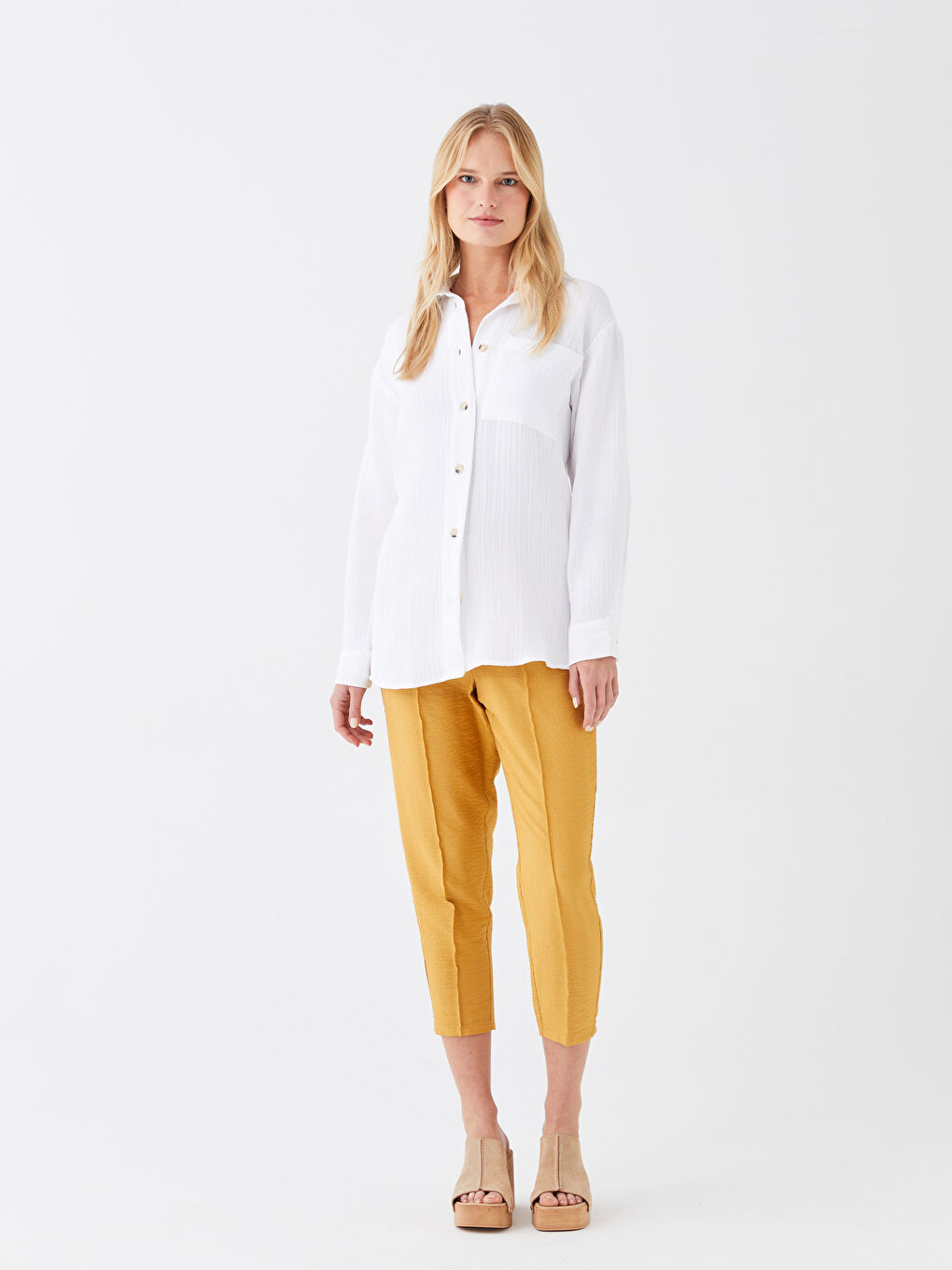 Beyaz Düz Uzun Kollu Oversize Müslin Kadın Gömlek Tunik-2