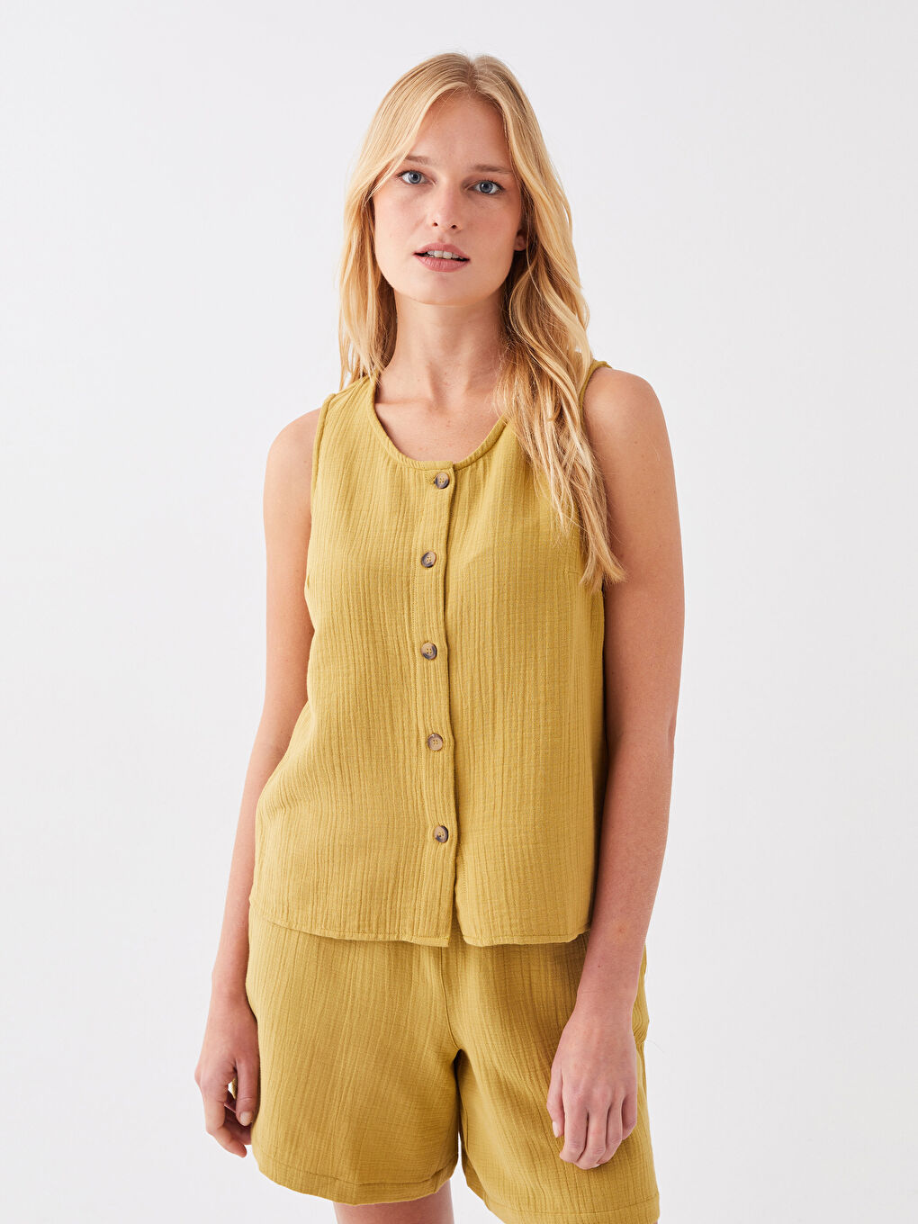 Bluză Femei Dreaptă cu Guler în formă de U din Muselină-1