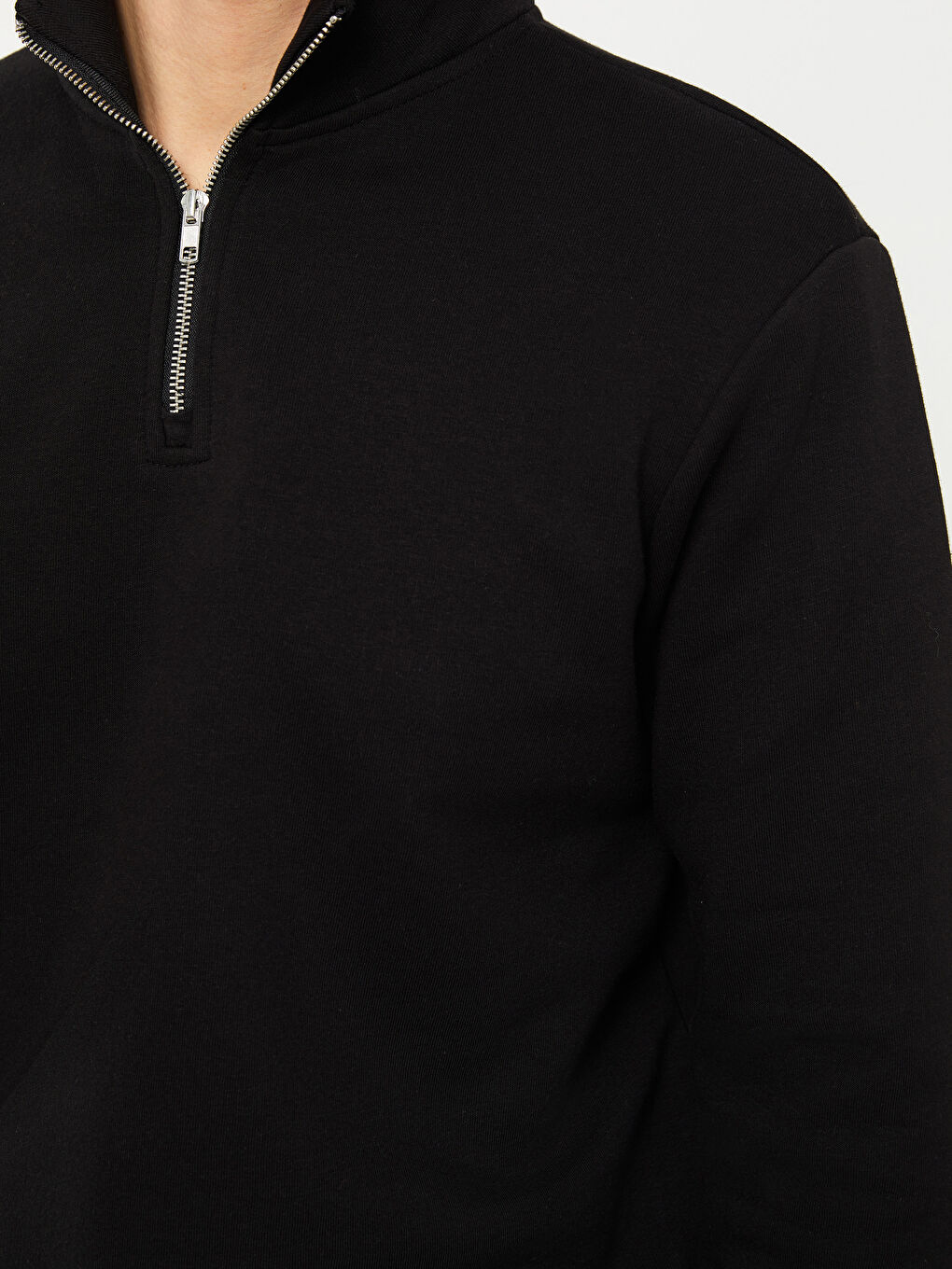 Siyah Dik Yaka Erkek Sweatshirt-2