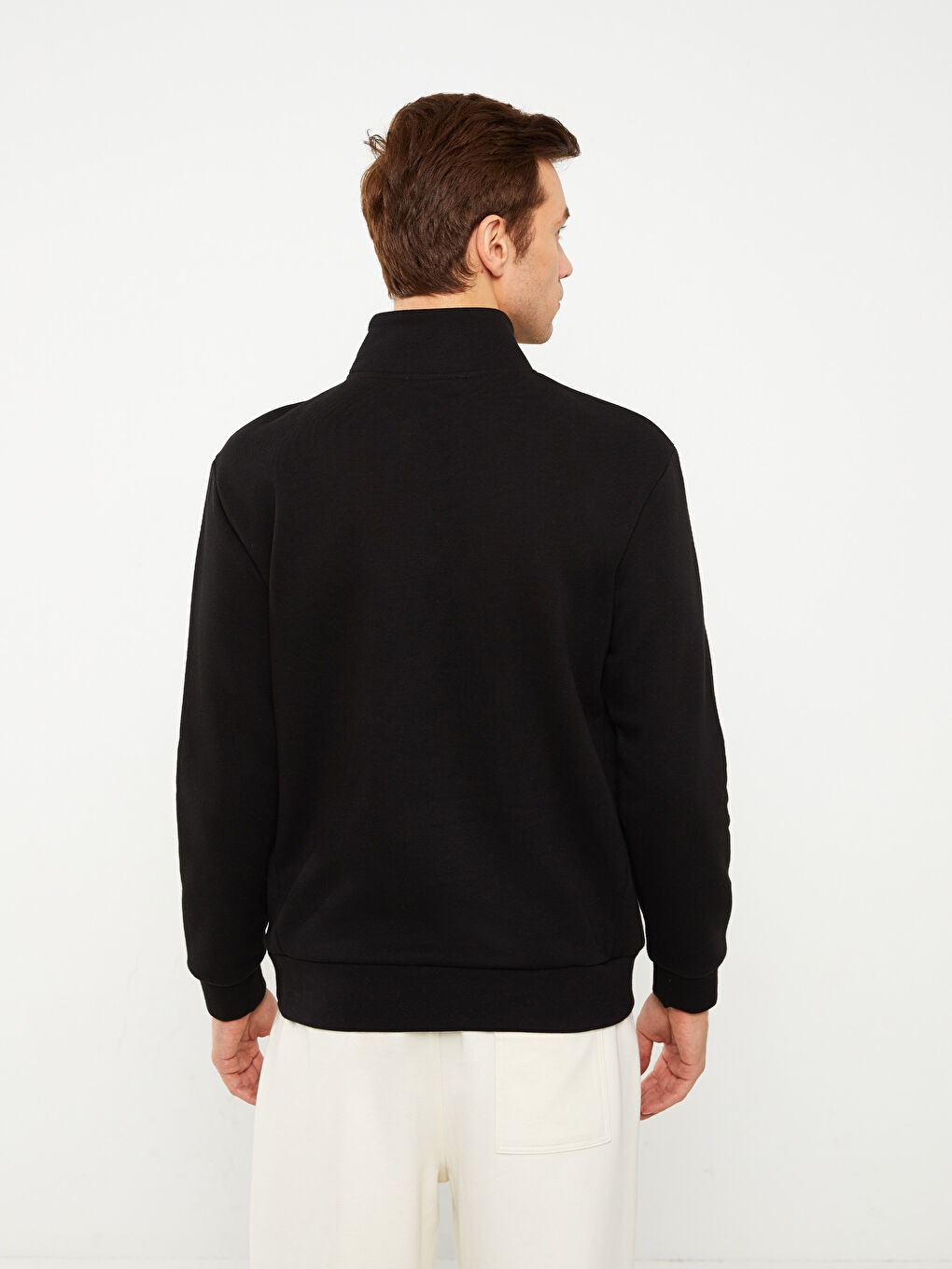 Siyah Dik Yaka Erkek Sweatshirt-3