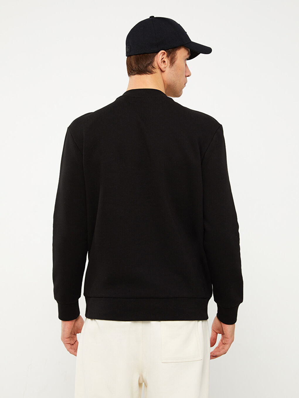 Siyah Dik Yaka Erkek Sweatshirt-4