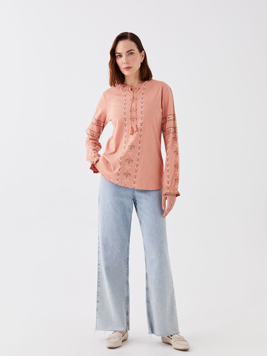 Pembe Bağlamalı Yaka Baskılı Uzun Kollu Kadın Bluz-1