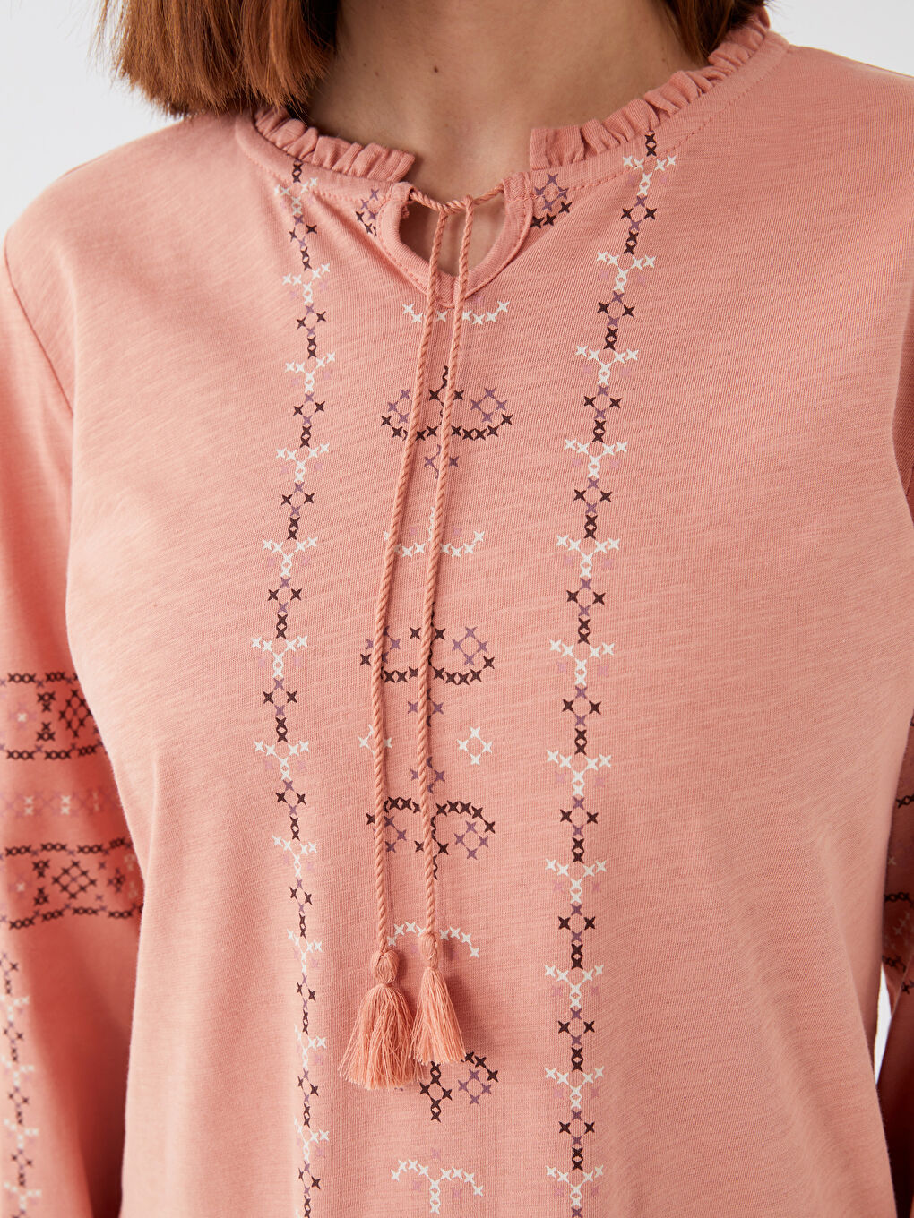 Pembe Bağlamalı Yaka Baskılı Uzun Kollu Kadın Bluz-3