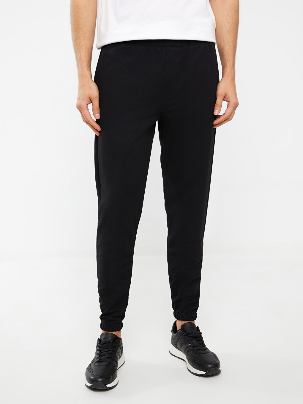 Siyah Slim Fit Erkek Jogger Eşofman Altı-3