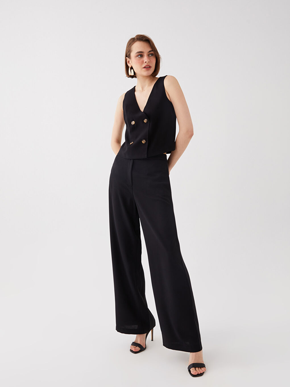 Siyah Kadın Standart Fit Düz Palazzo Pantolon-1