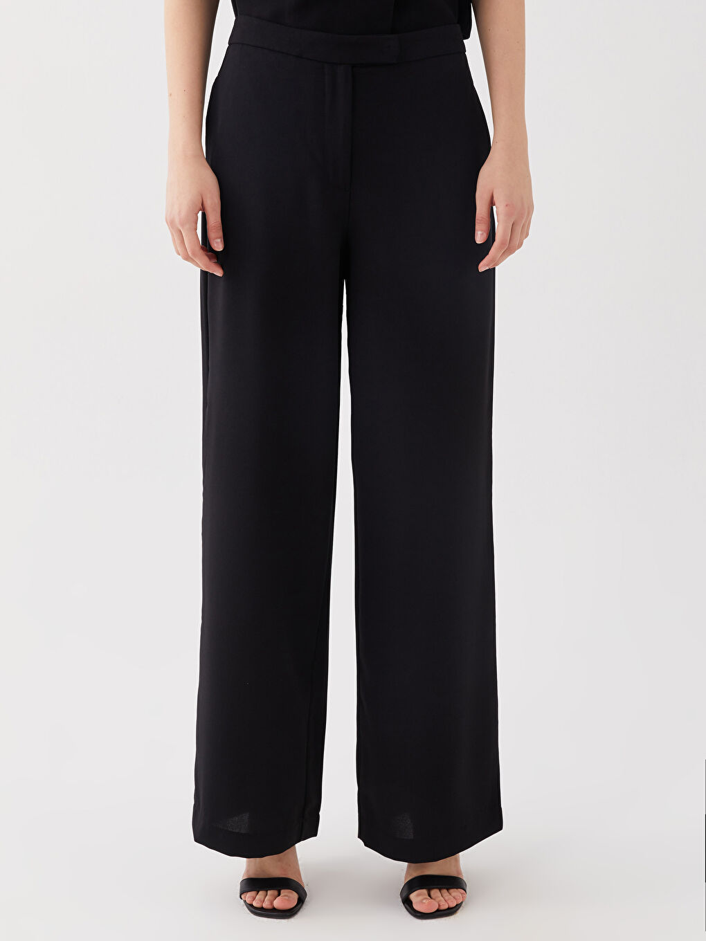 Siyah Kadın Standart Fit Düz Palazzo Pantolon-2