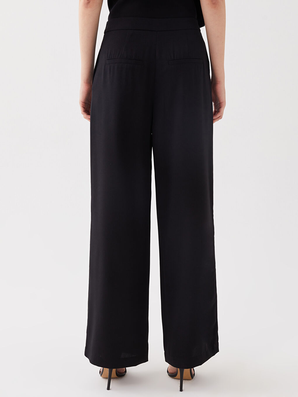 Siyah Kadın Standart Fit Düz Palazzo Pantolon-4