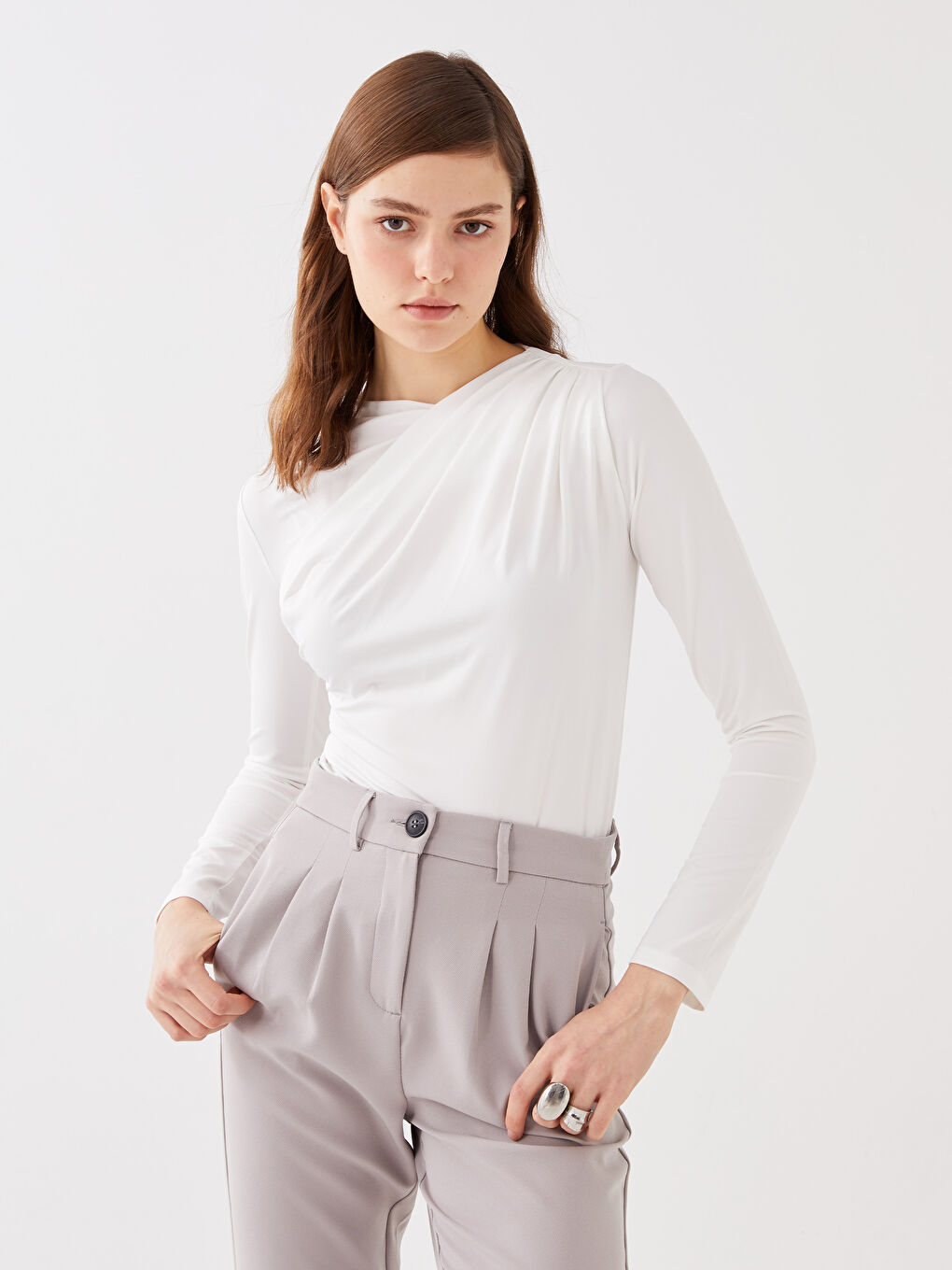 Women's Flowy Collar Straight Long Sleeve Blouse