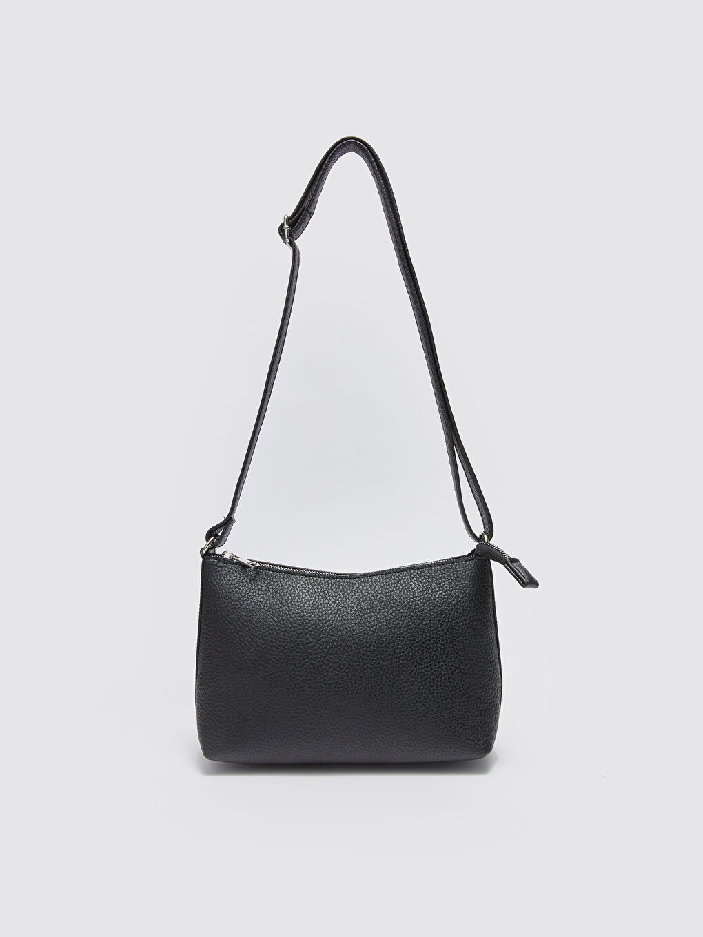 Siyah Deri Görünümlü Kadın Çapraz Çanta-3