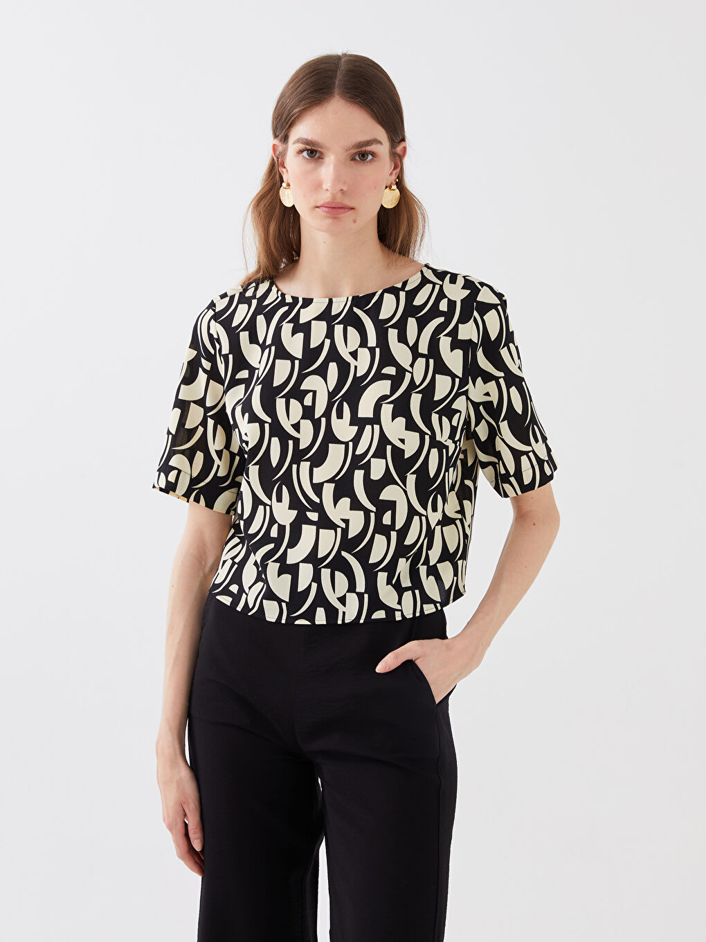 Crew Neck Patterned Short Sleeve Crop Women's Blouse-1