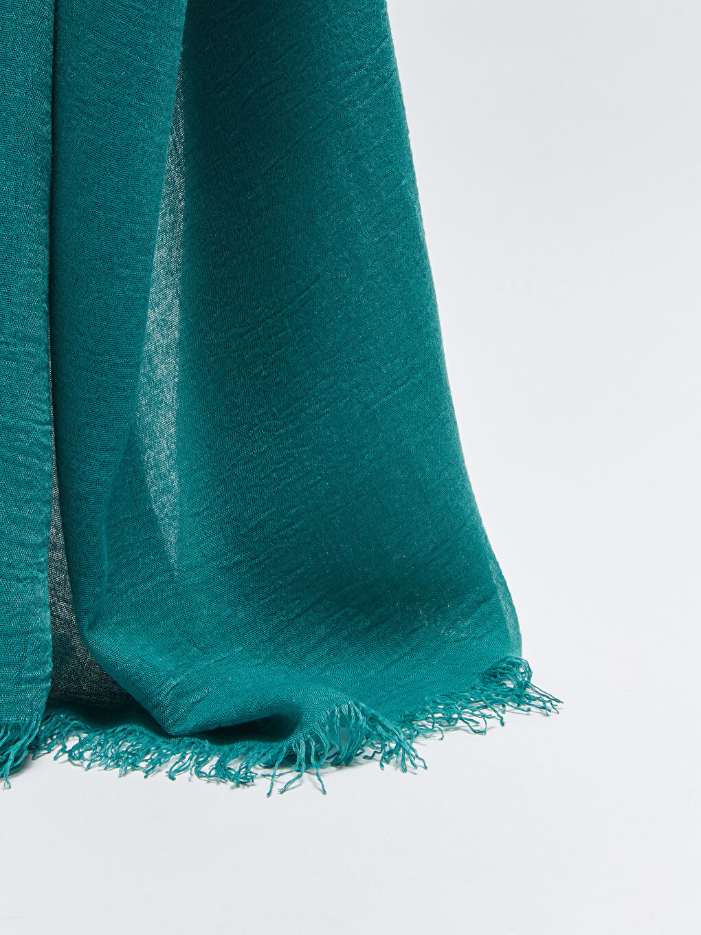 Yeşil Püskül Detaylı Kadın Bürümcüklü Şal