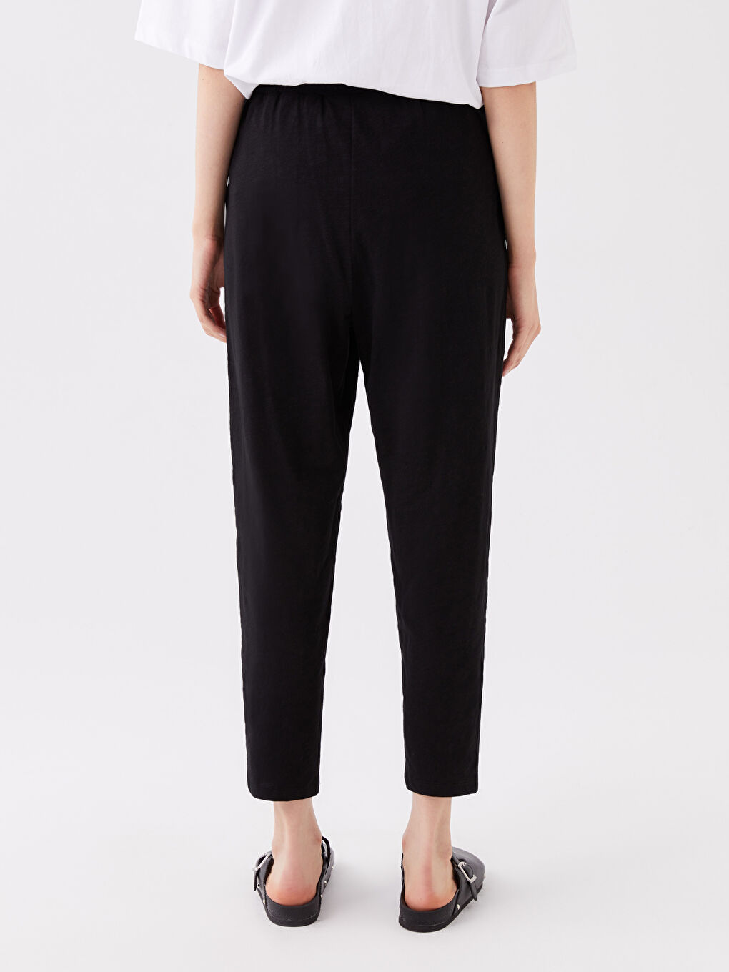 Siyah Beli Lastikli Düz Oversize Kadın Eşofman Altı-3