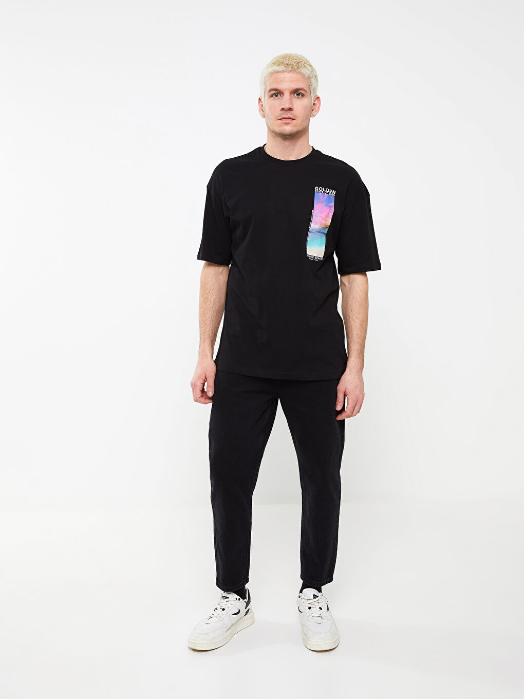 Siyah Bisiklet Yaka Kısa Kollu Baskılı Penye Erkek Tişört-2