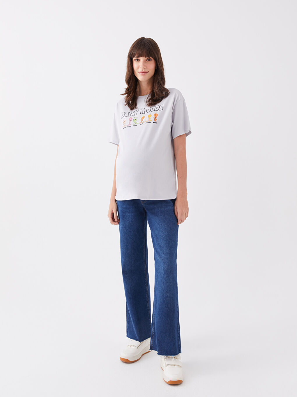 LCWAIKIKI Maternity Rundhalsausschnitt Tweety Bedrucktes Kurzarm Mutterschafts-T-Shirt -S3GN23Z8-G0Z