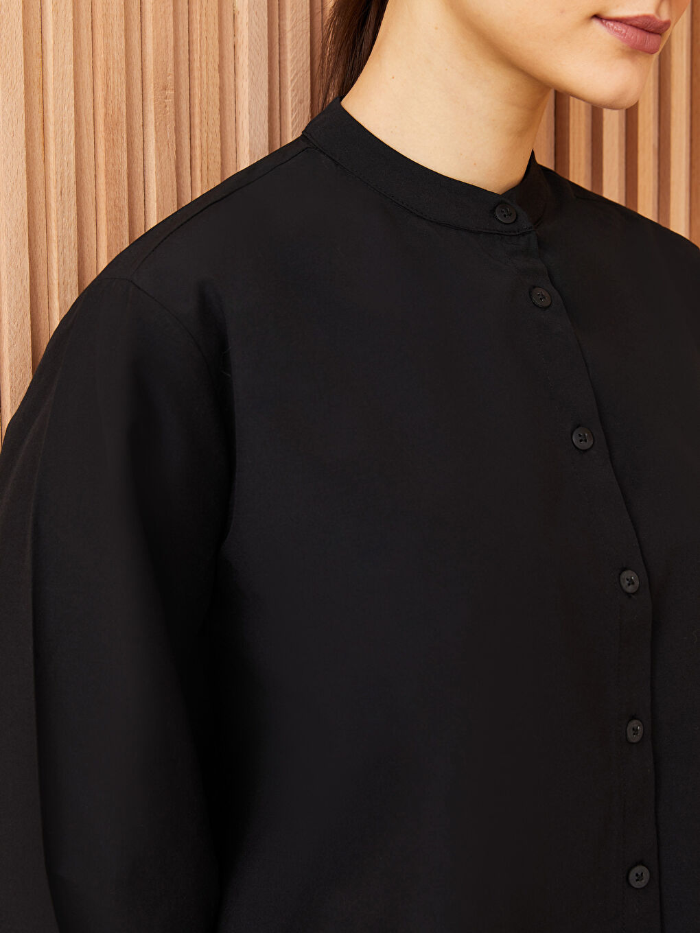 Chemise à Col Mao et Manches Longues pour Femmes-3