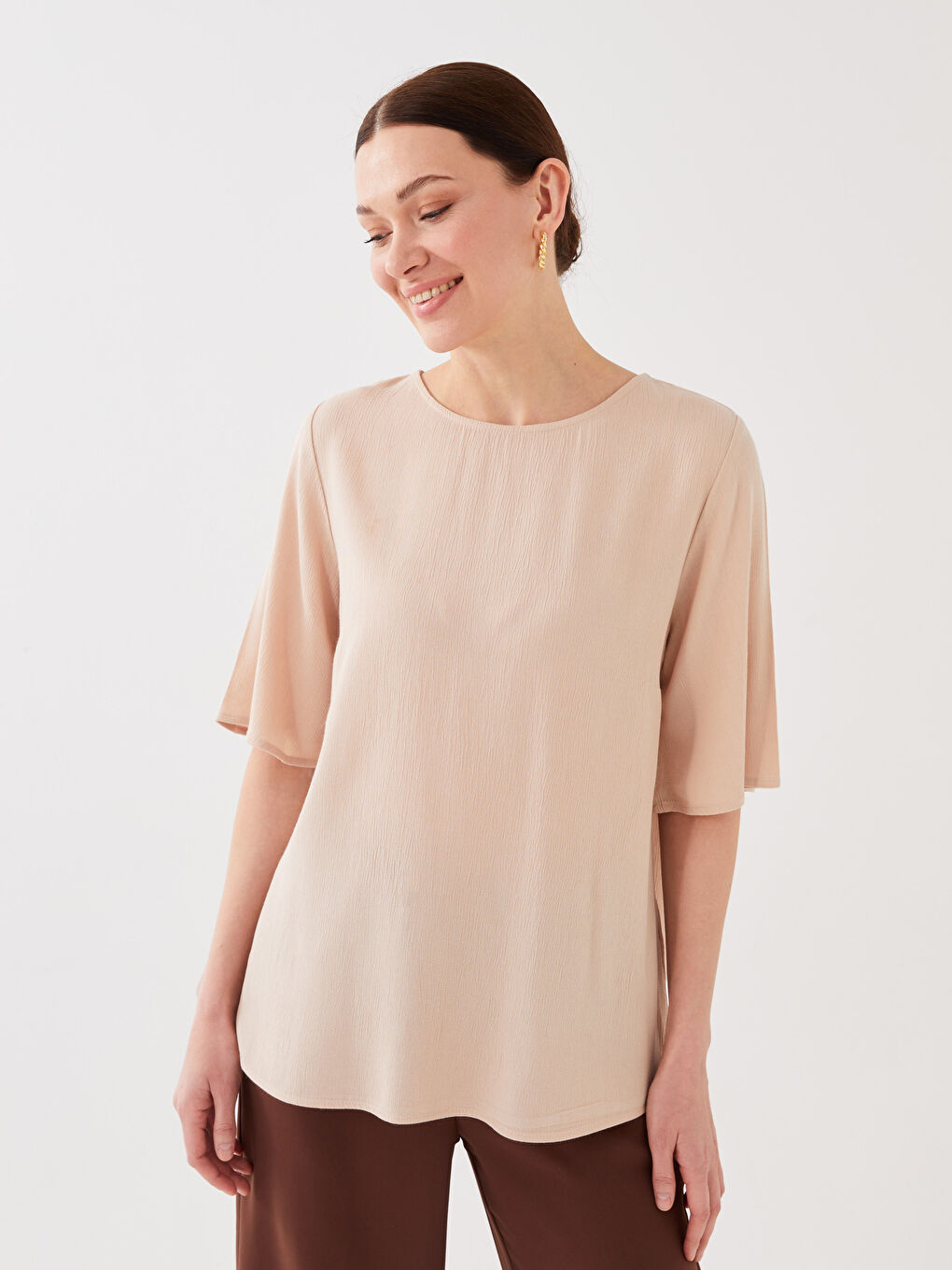 Crew Neck Plain Short Sleeve Women's Blouse