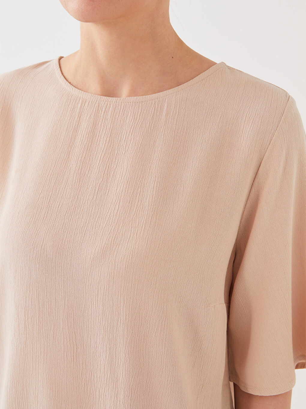 Crew Neck Plain Short Sleeve Women's Blouse-3