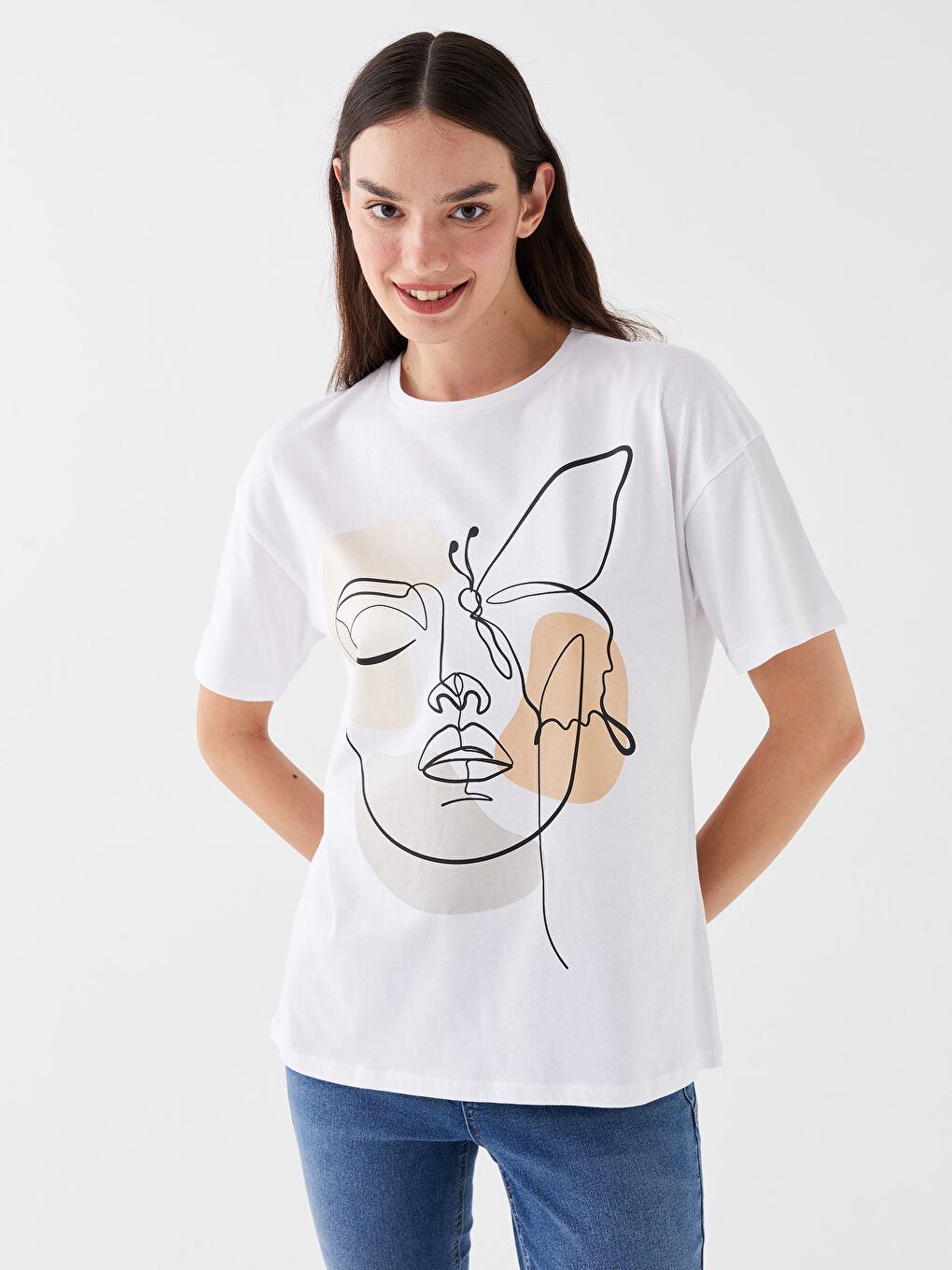 Beyaz Bisiklet Yaka Baskılı Kısa Kollu Kadın Tişört-1