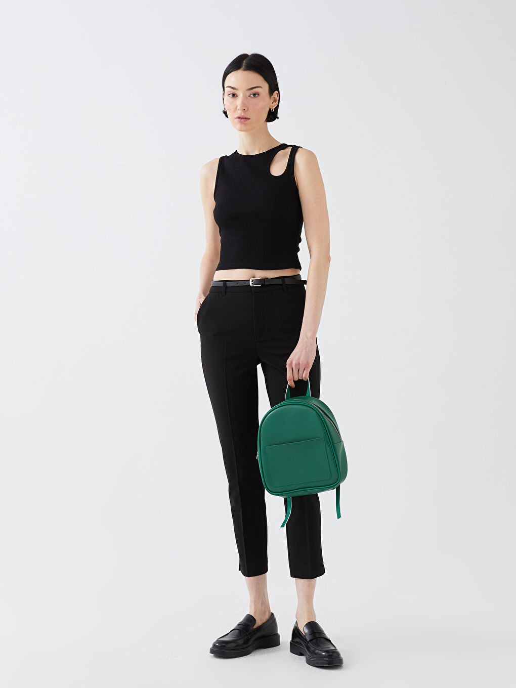 Yeşil Deri Görünümlü Kadın Sırt Çantası-2