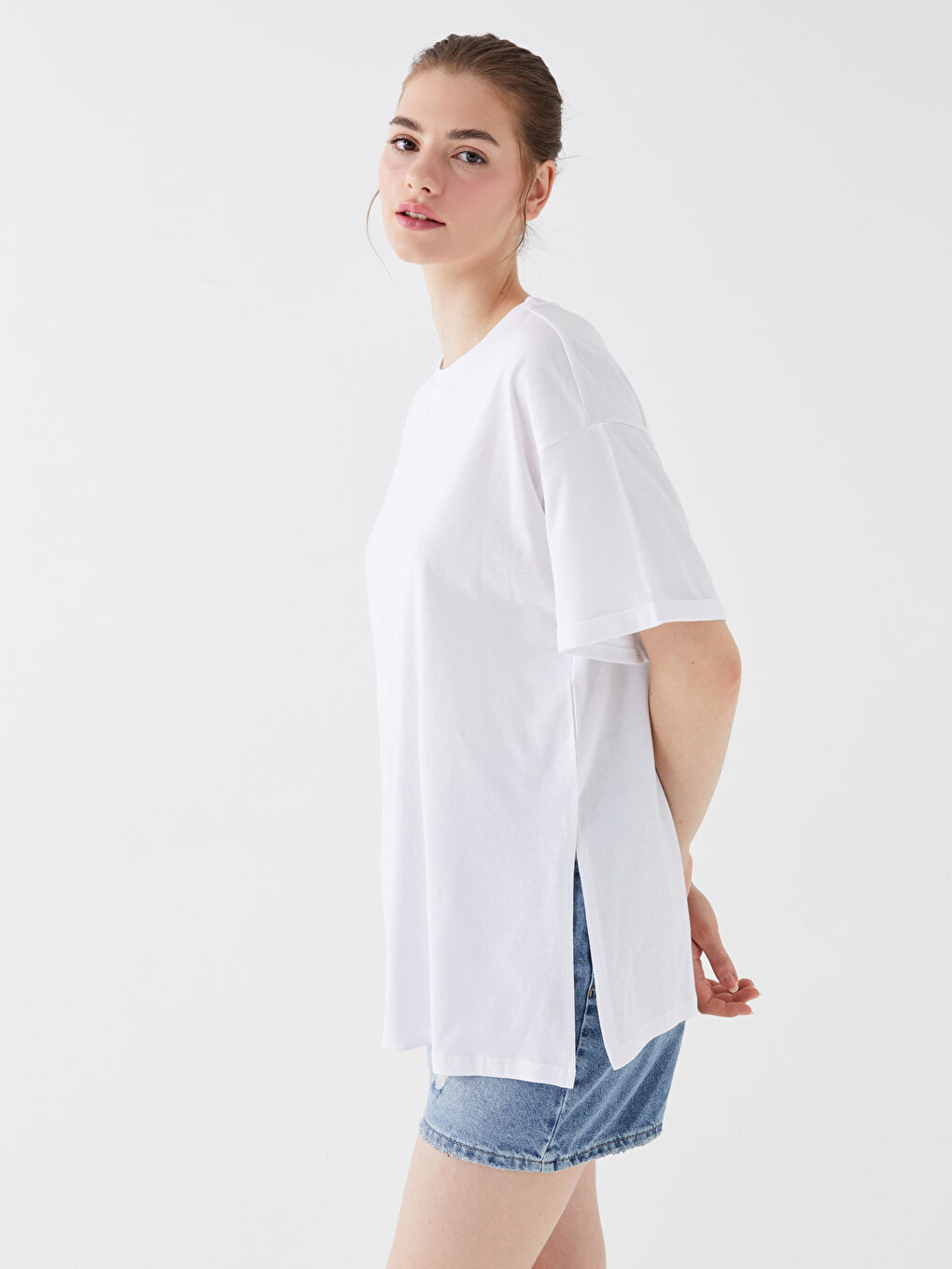 Crew Neck Plain Short Sleeve Oversize Women's T-Shirt-3