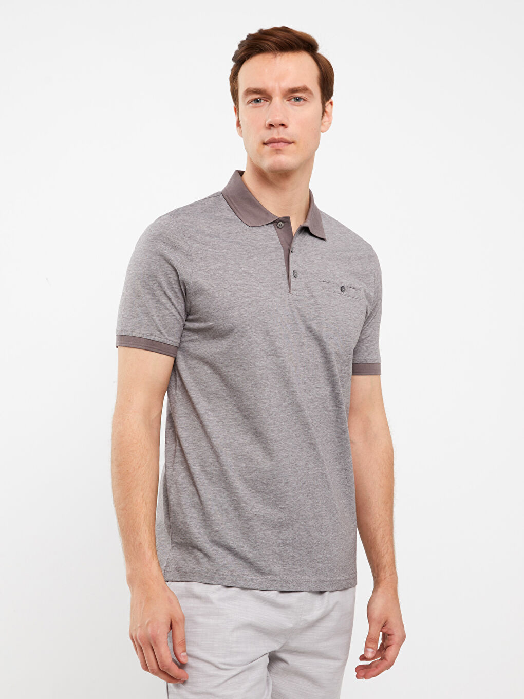 Ерлерге арналған мерсерленген поло жағалы қысқа жең футболка