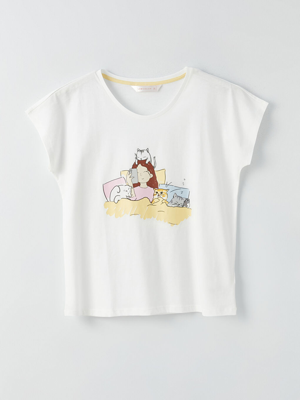 طقم بيجامة قصيرة كم قصير مطبوع بياقة دائرية للسيدات-6