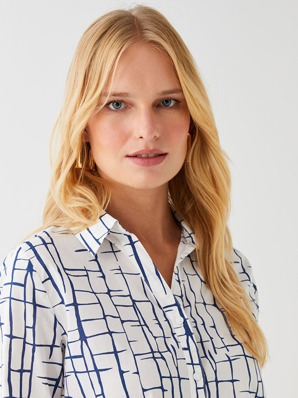 Patterned Long Sleeve Val Woman Shirt-3