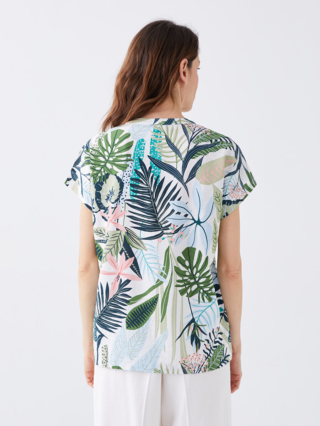 LCWAIKIKI Classic Kerbausschnitt Blumige Kurzarm Bluse für Damen -S3GQ81Z8-LRR