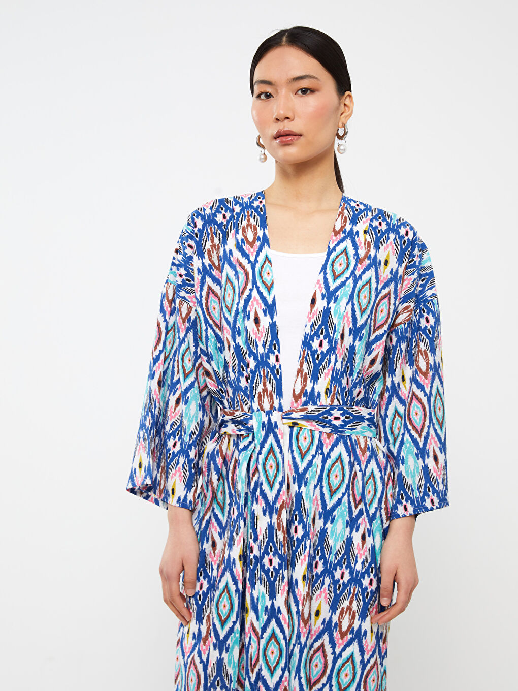 LC Waikiki Šal kragna Uzorak Preveliko Ženski Kimono -S3GQ82Z8-F9C