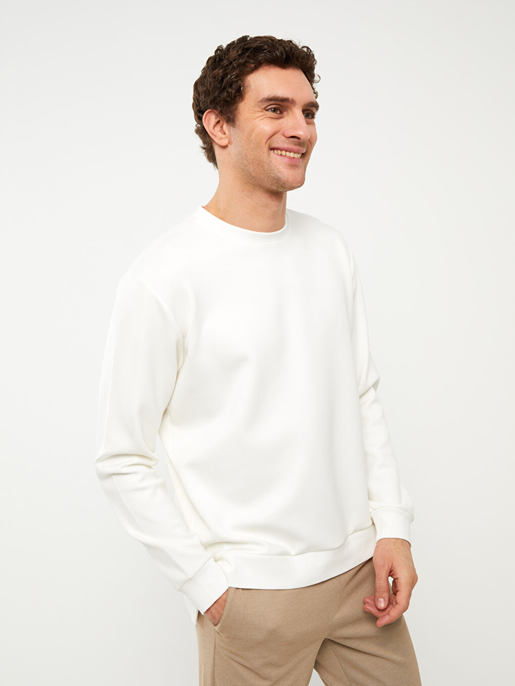 Ekru Bisiklet Yaka Uzun Kollu Erkek Sweatshirt