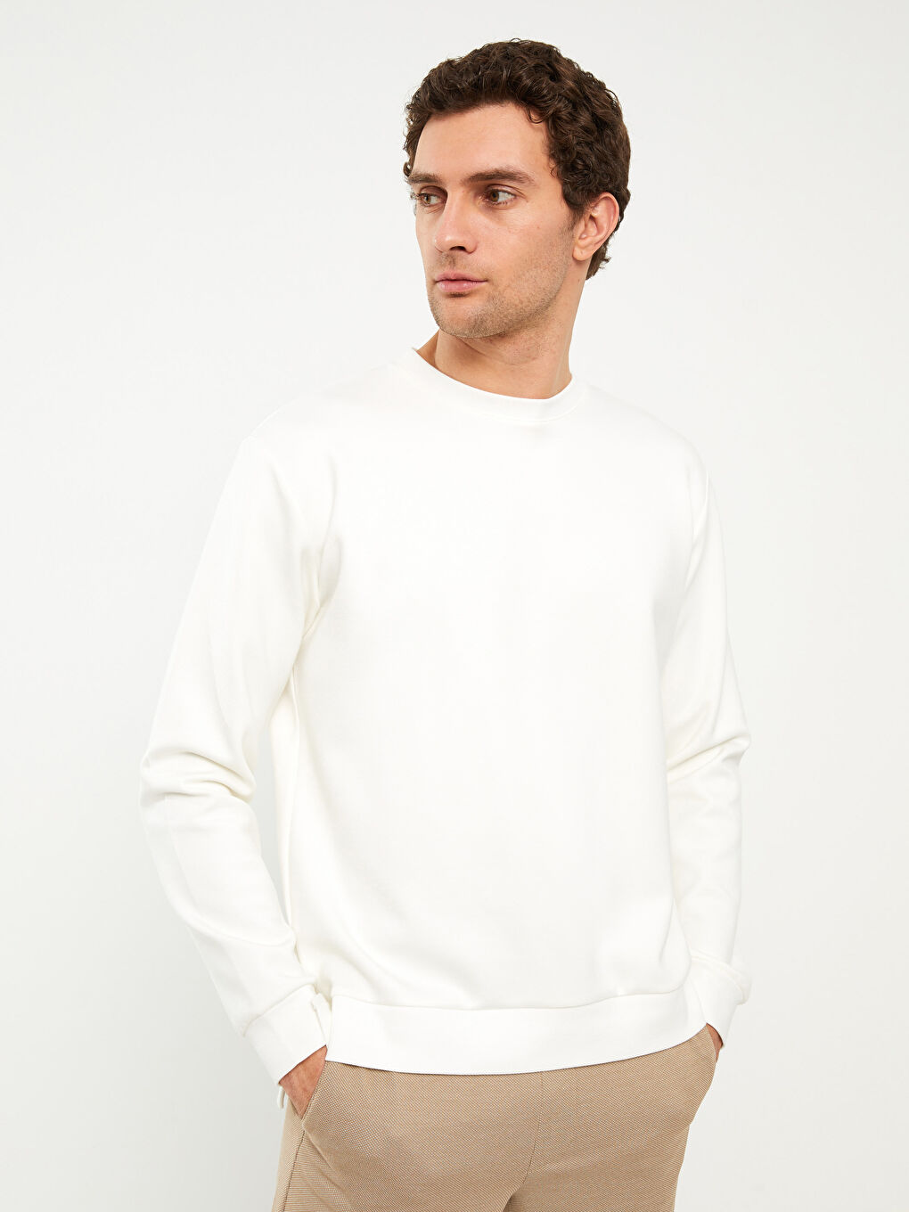 Ekru Bisiklet Yaka Uzun Kollu Erkek Sweatshirt-1