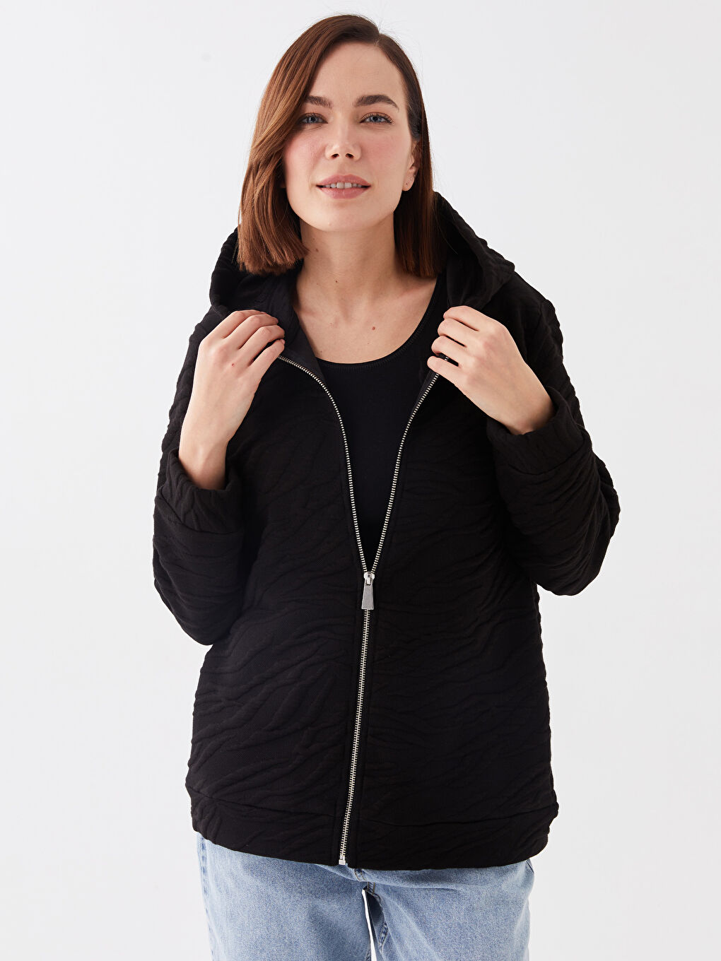 Siyah Kapüşonlu Kendinden Desenli Uzun Kollu Kadın Spor Hırka-1