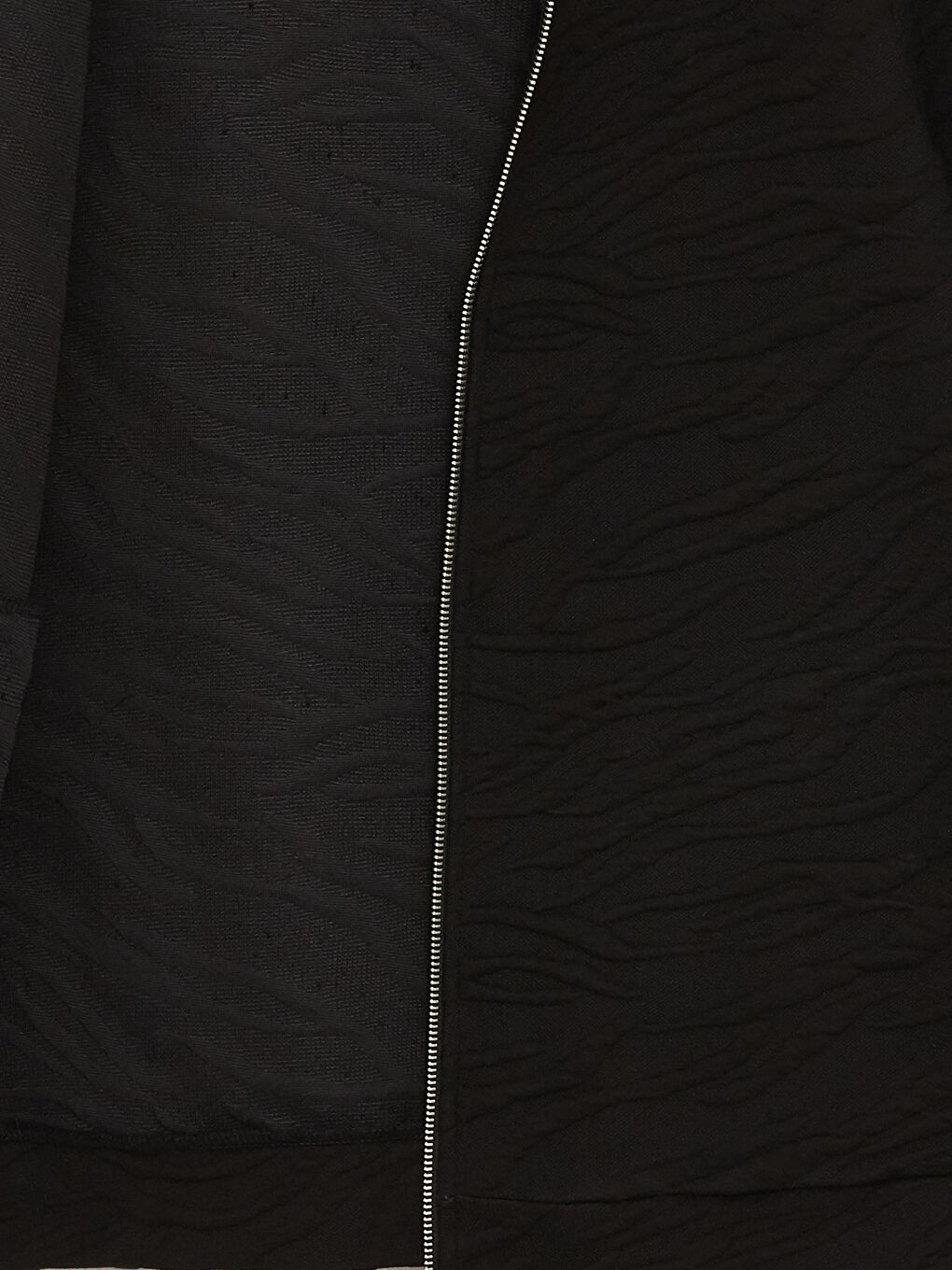 Siyah Kapüşonlu Kendinden Desenli Uzun Kollu Kadın Spor Hırka-8