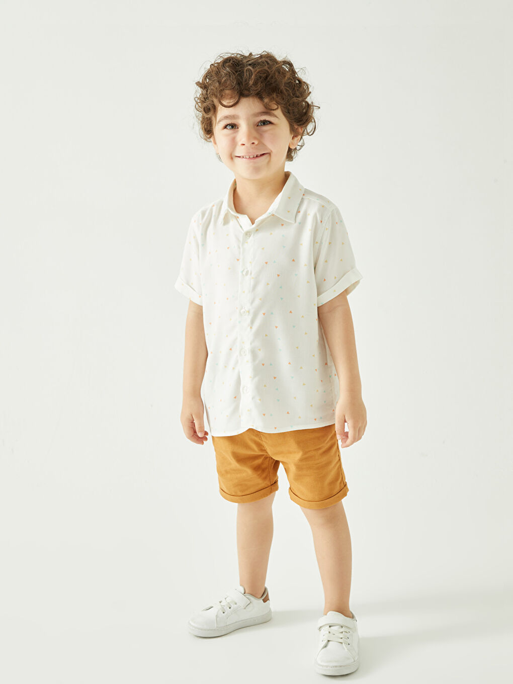 Beyaz Kısa Kollu Desenli Erkek Bebek Gömlek-2