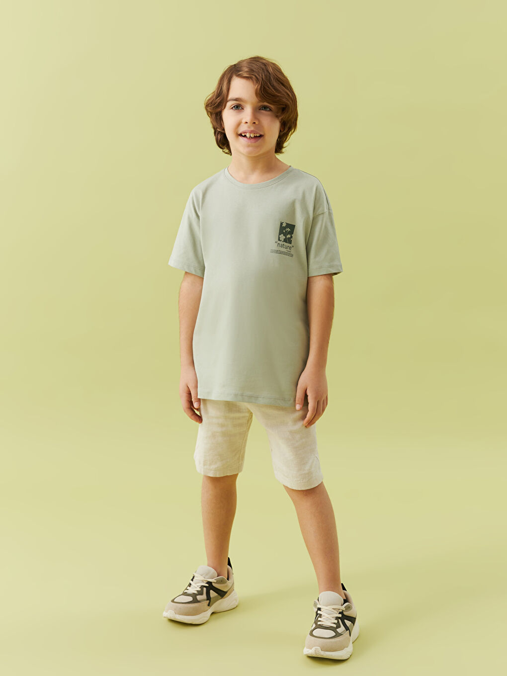 Yeşil Rahat Kalıp Bisiklet Yaka Baskılı Erkek Çocuk Tişört-2