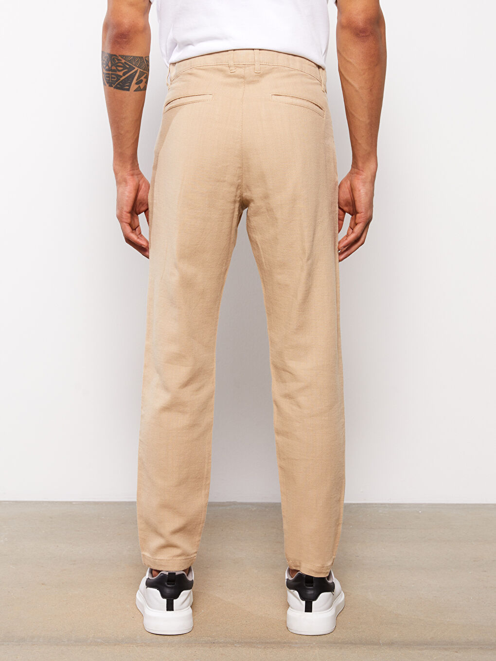 Брюки стандартного кроя из льняной смеси для мужчин-3