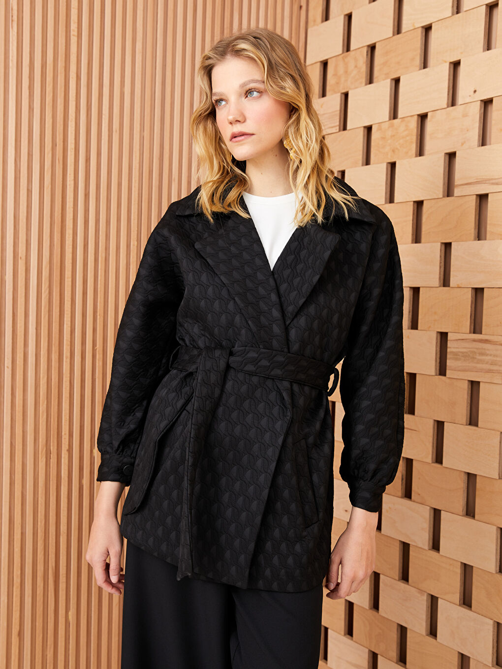 LCW Modest Jacket Collar Quilted Long Sleeve Women Trench Coat -S3GT31Z8-RQL