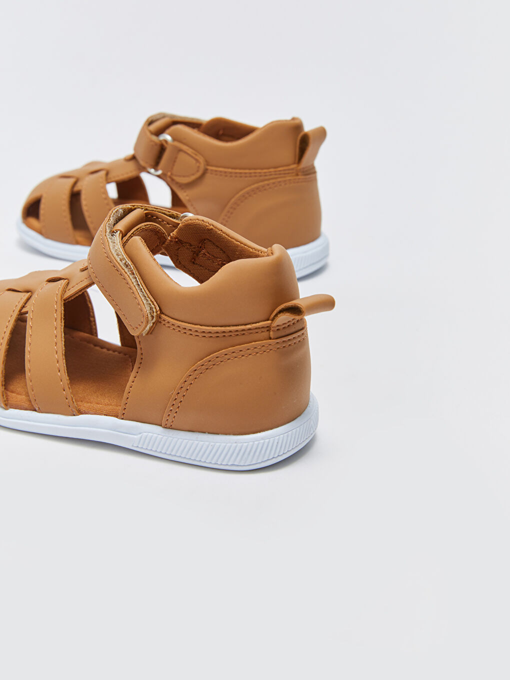Kahverengi Deri Görünümlü Cırt Cırtlı Erkek Bebek İlk Adım Ayakkabısı-4