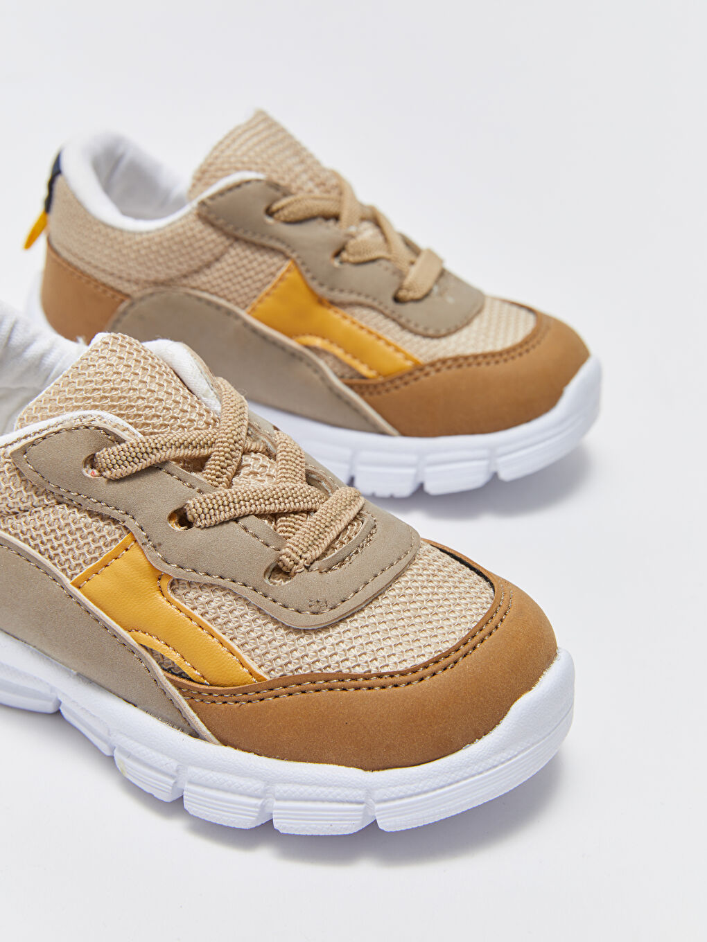 Bej Renk Bloklu Erkek Bebek Spor Ayakkabı-2