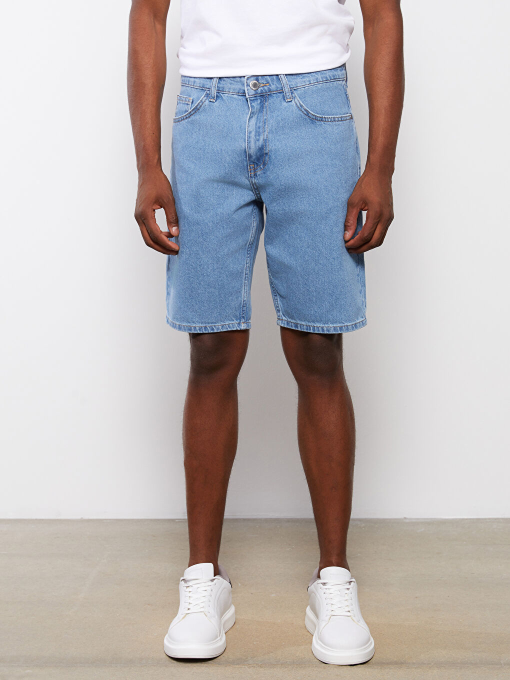 Standard Fit Men's Jean Shorts -S3GV29Z8-311